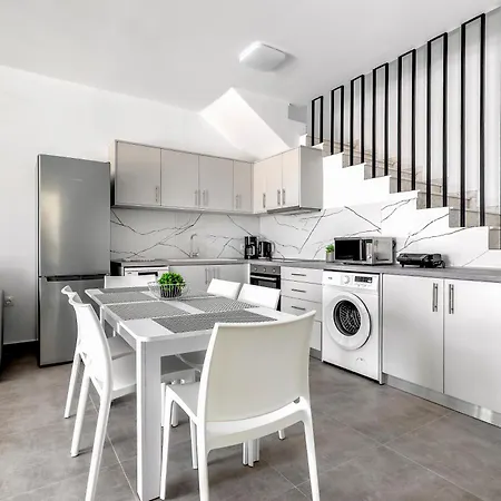 Gems 别墅 根纳迪